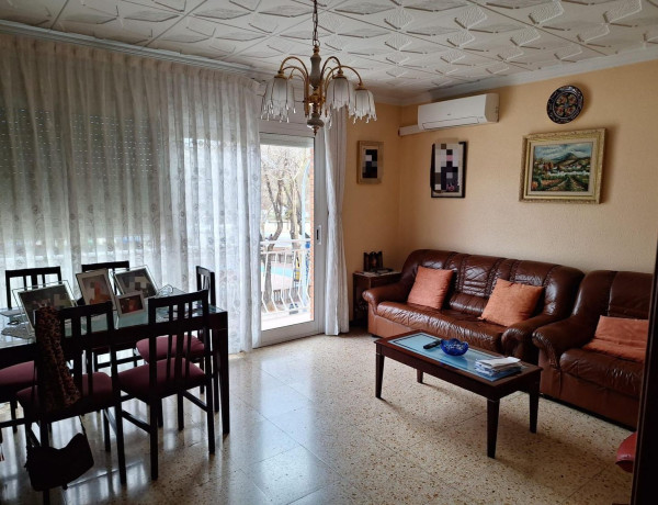 Semi-detached house for sale in La Creu de Barberà - Avinguda - Eixample , Sabadell thumbnail 1