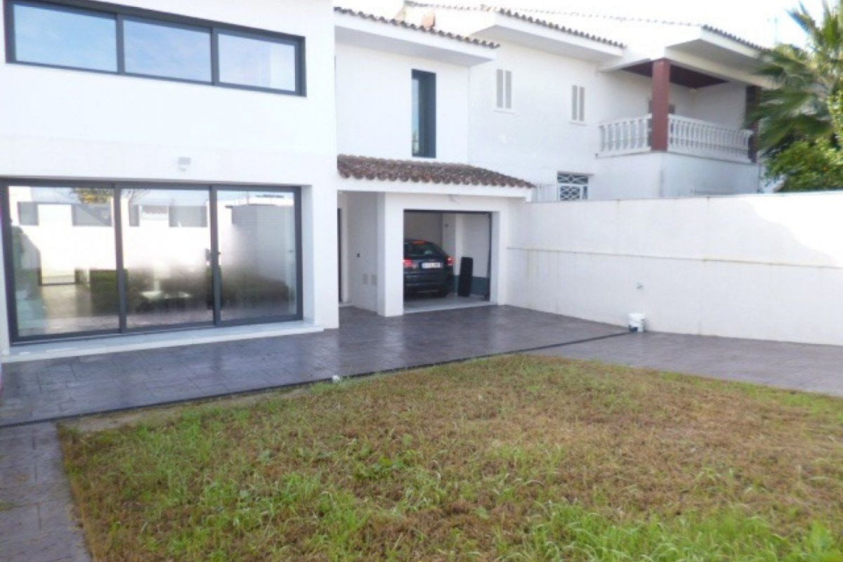 Sale of townhouse in Jerez Norte - Montealto - Pozoalbero , Jerez de la Frontera photo 1