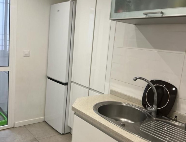 Piso en venta en Zona Avenida de Europa , Montequinto thumbnail 2
