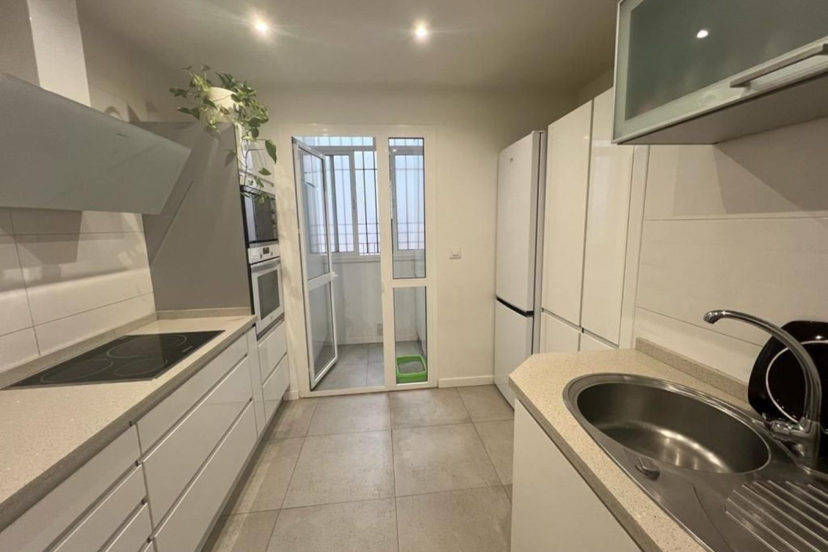 Venta de piso en Zona Avenida de Europa, Montequinto
photo 4