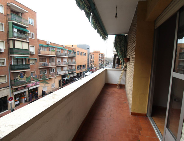 Apartment for sale in  Reyes Católicos , Alcalá de Henares photo 3