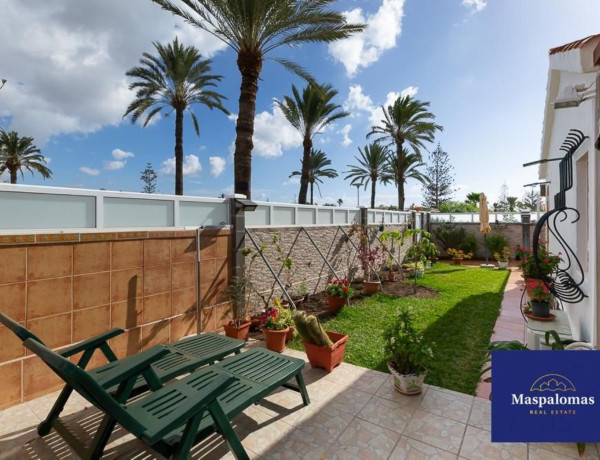 Detached villa for sale in  Avenida Estados Unidos, San Bartolomé de Tirajana photo 3
