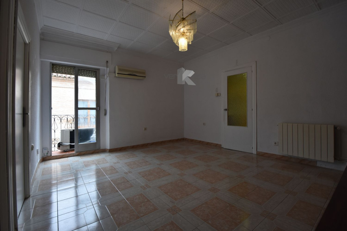 Sale of apartment in LA CADENA, Pinto
photo 2