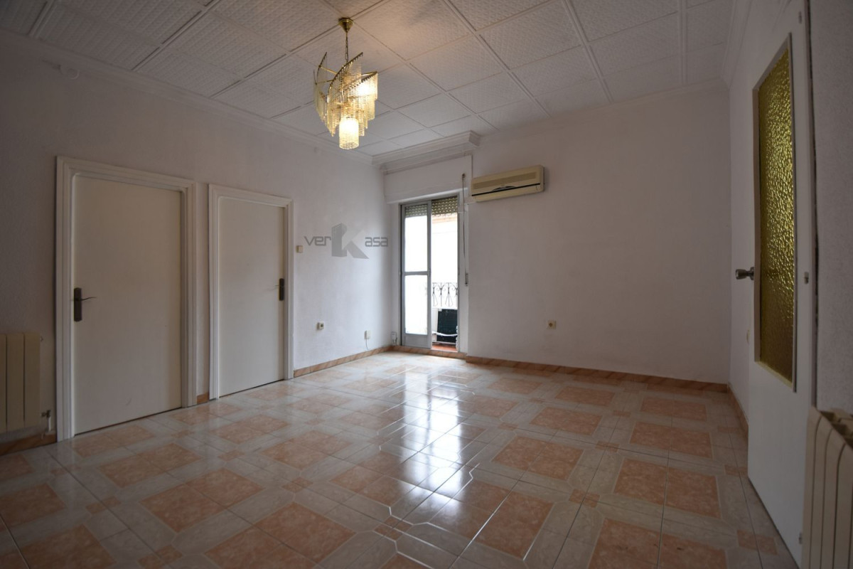 Sale of apartment in LA CADENA, Pinto
photo 3