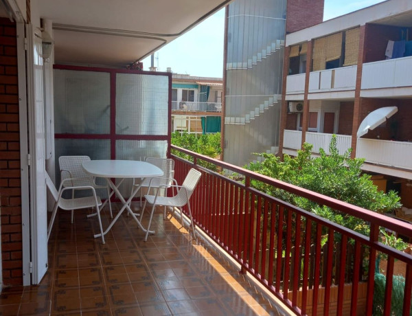 Piso en venta en ONZE DE SETEMBRE, Cubelles photo 1