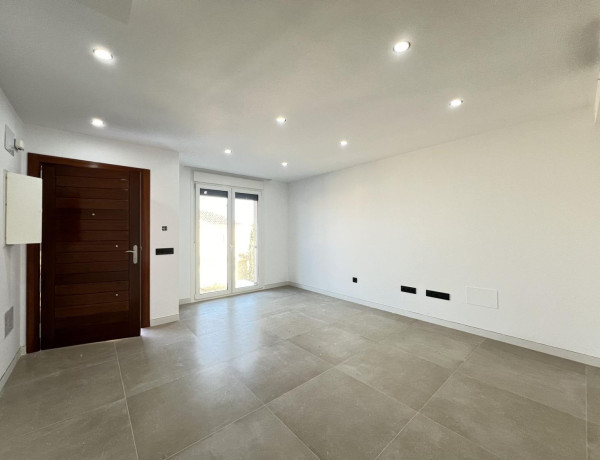 Таунхаус на продажу в Zona Fuentemora , Antequera photo 1