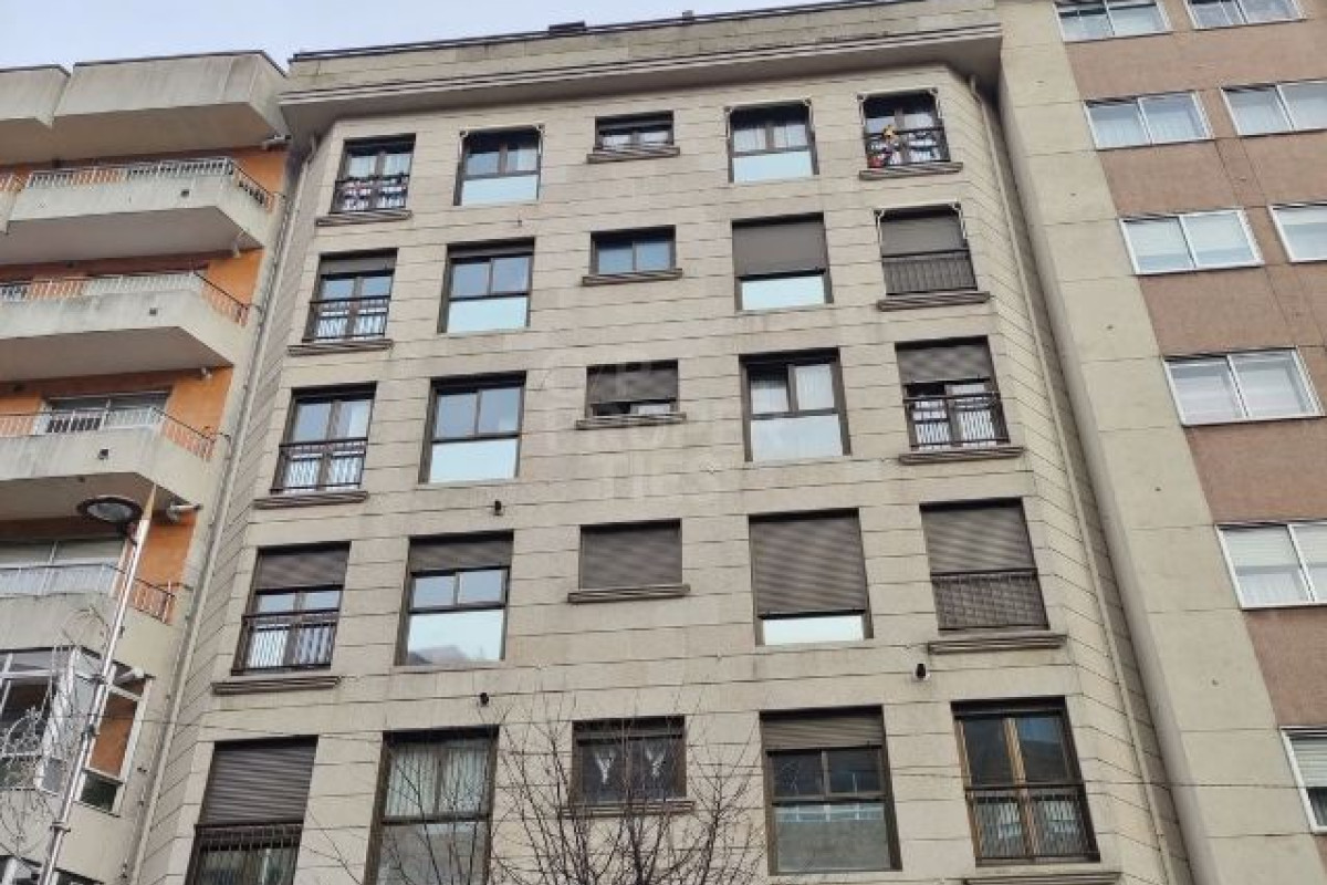 Sale of apartment in Avenida de Castrelos, 1, Vigo
photo 1