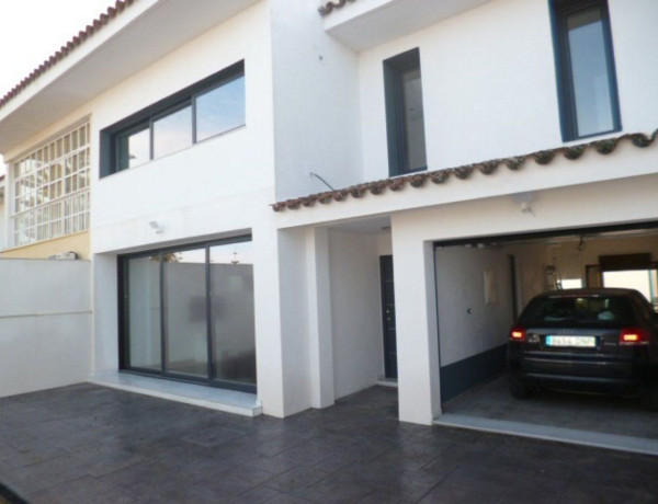 Chalet adosado en venta en  Jerez norte - Montealto - Pozoalbero , Jerez de la Frontera photo 2