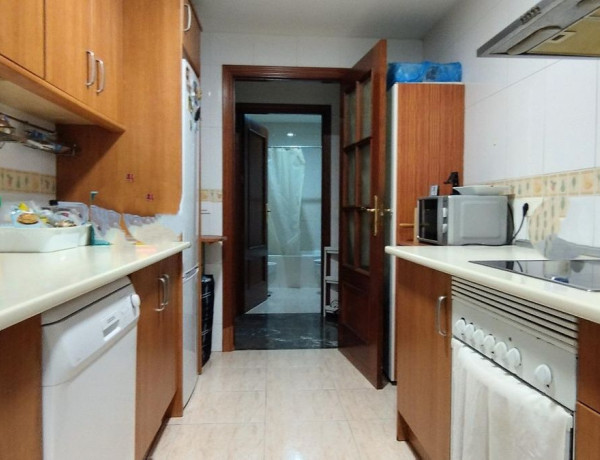 Piso en venta en  Avenida Manuel Rojas Torres, Badajoz photo 4