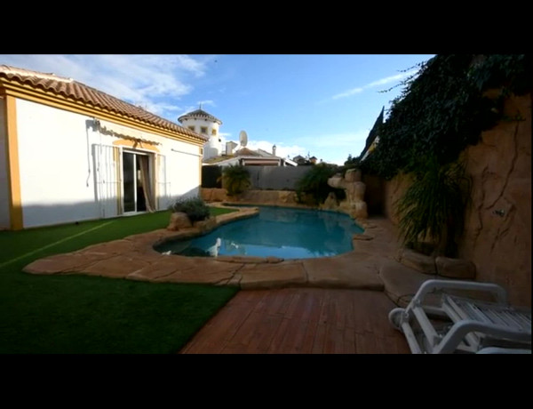 Chalet independiente en venta en Calle Birlocho, 17, Mazarrón photo 1