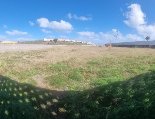Terreno en venta en Tomas Breton photo 1