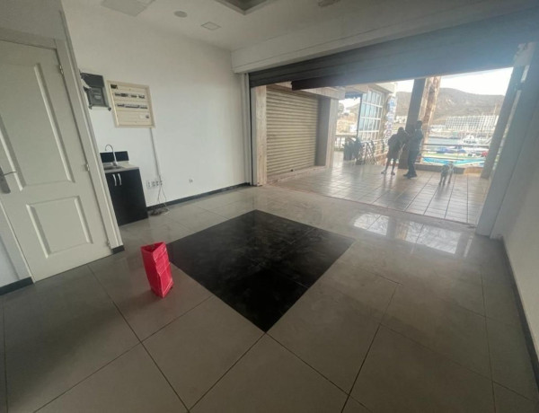 Local en venta en calle Doreste y Molina photo 4