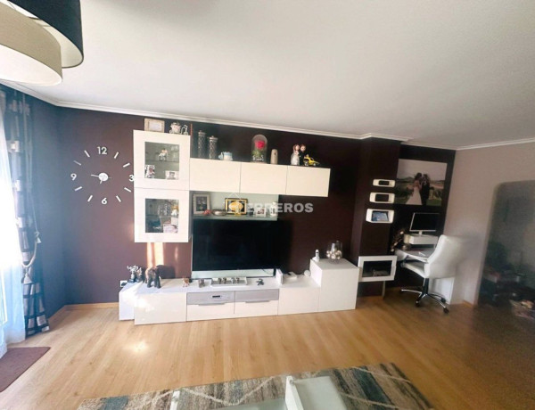 Bajo en venta en , Lardero photo 3