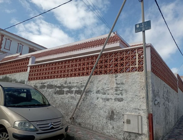 Chalet independiente en venta en , Firgas photo 1