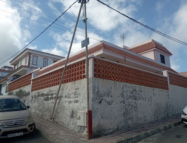 Chalet independiente en venta en , Firgas photo 4