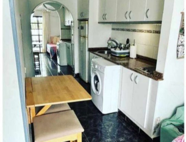 Semi-detached house for sale in  Calle Einstein, 6 , San Bartolomé de Tirajana photo 4