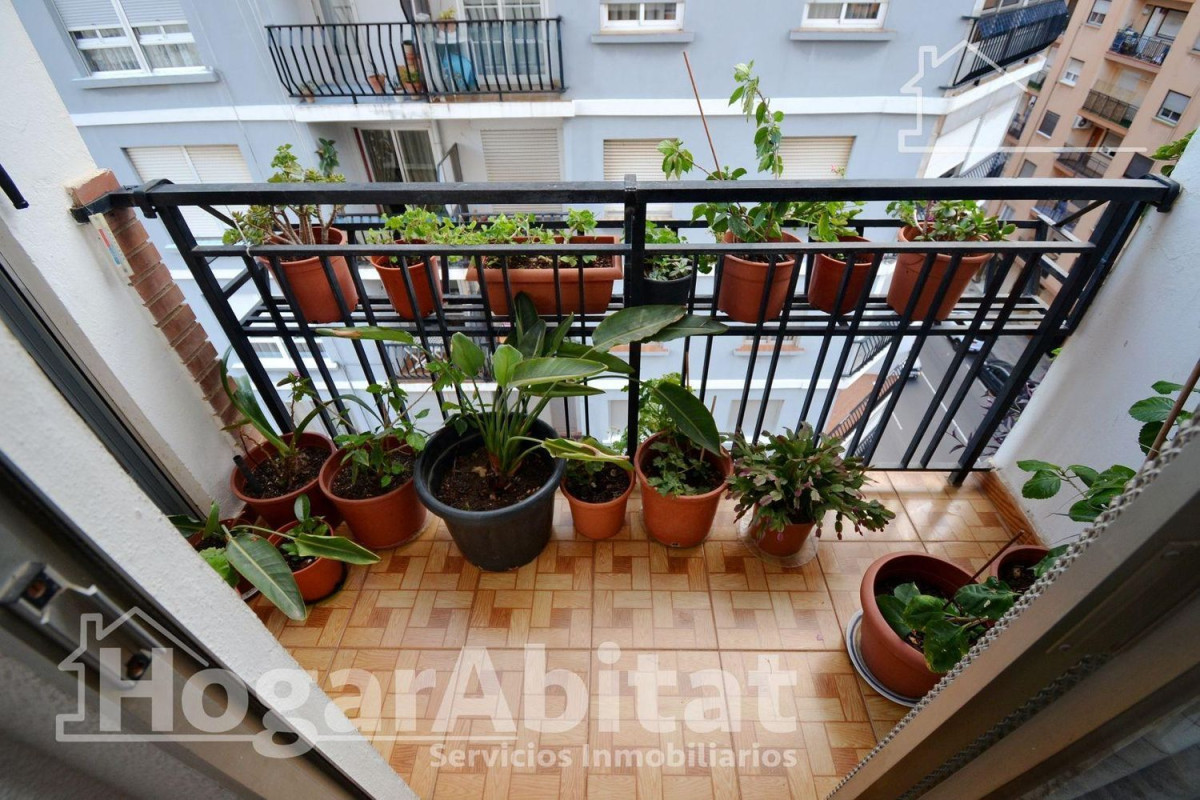 Venta de piso en Calle Clara Campoamor, Castellón de la Plana / Castello de la Plana
photo 5