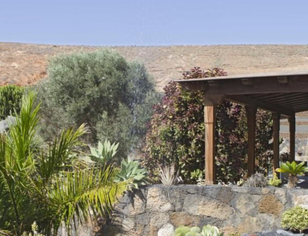 Коттедж на продажу в Avenida Santa Catalina, Teguise thumbnail 1