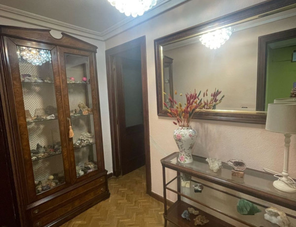 Estudio en venta en Paseo del Doctor Torres Villarroel, 10, Salamanca thumbnail 1