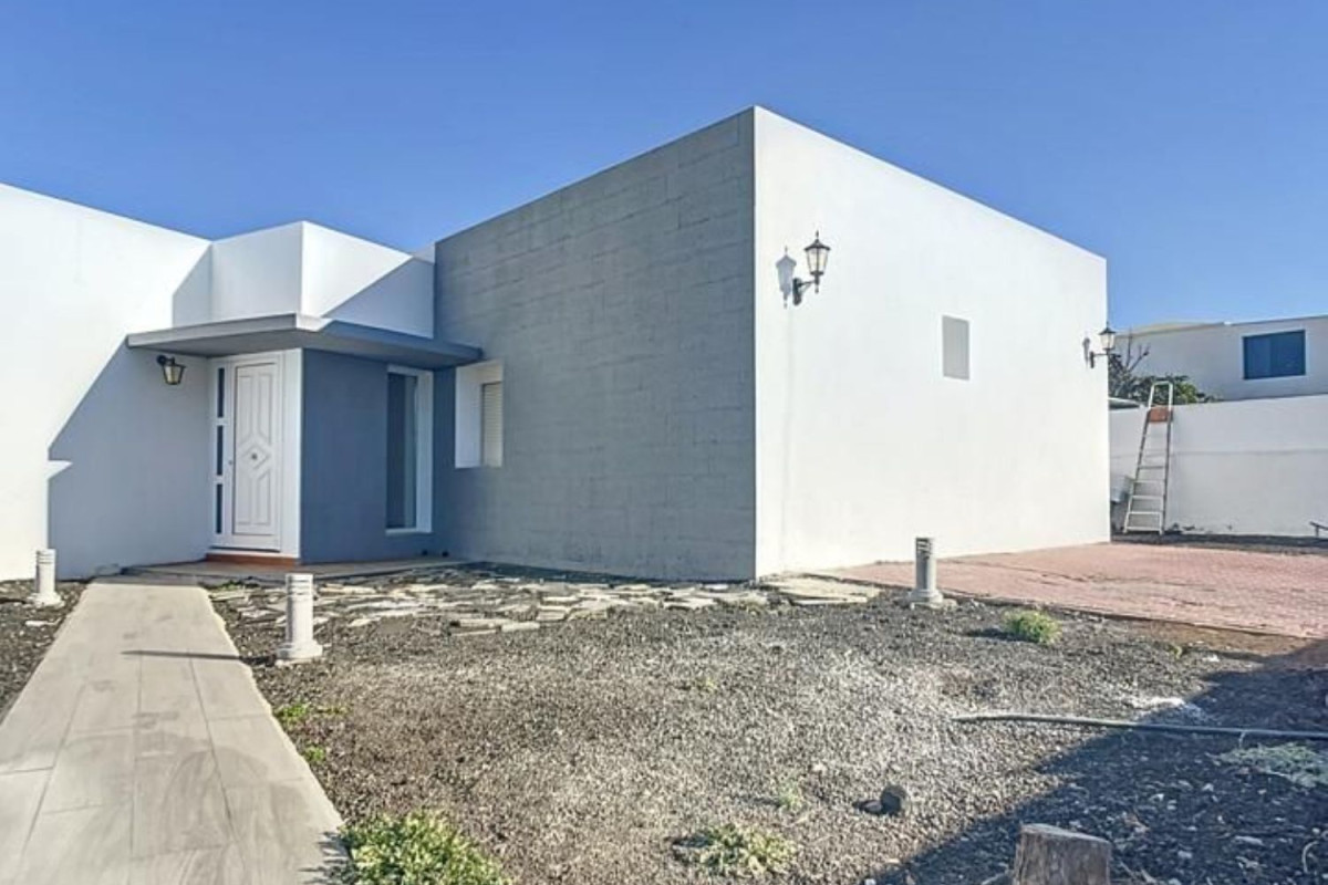 Venta de chalet independiente en Tahiche, Teguise
photo 4