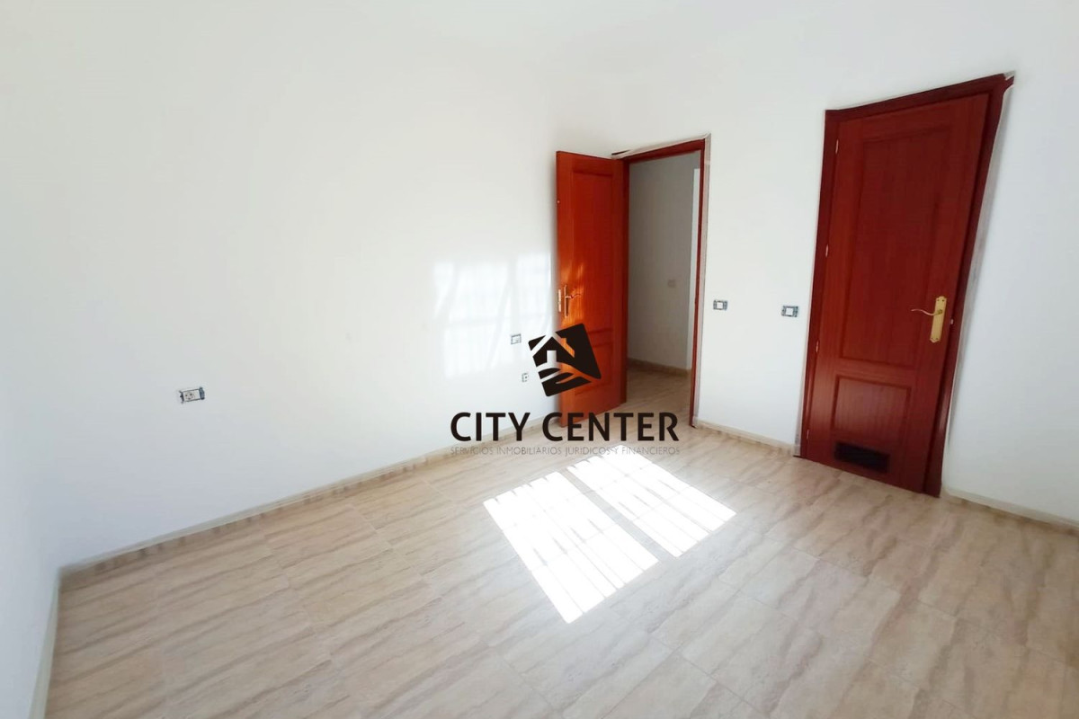 Sale of ground in Calle Jilguero, 14, Arona
photo 4