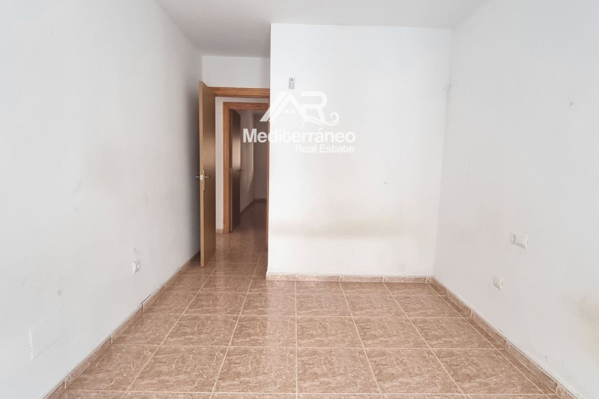 Sale of apartment in Calle Celia Viñas, Vera
 photo 4