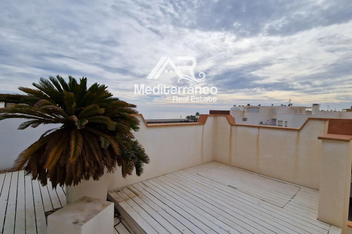Sprzedaż poddasza w Avenida Ciudad de Alicante, Wera photo 3