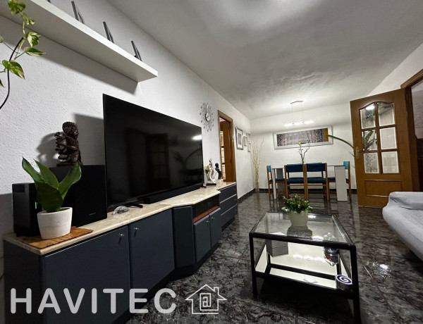 Apartment for sale in  Grup Vint-I-Cinc de Setembre, Rubí photo 1