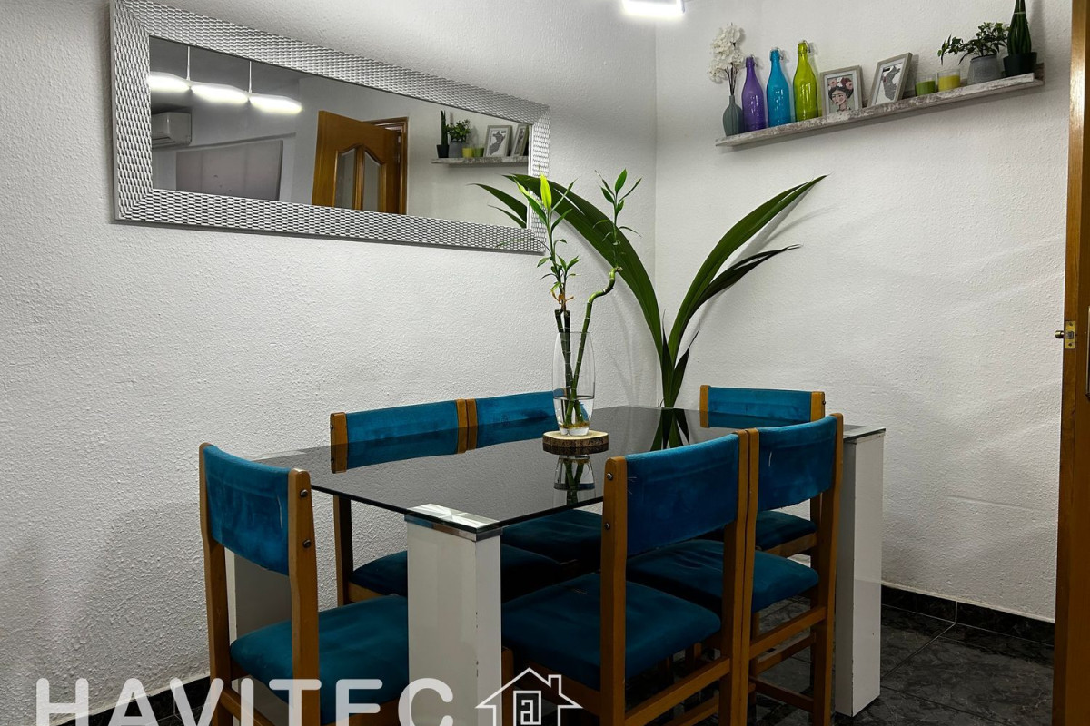 Venta de piso en Grup Vint-I-Cinc de Setembre, Rubí
photo 2