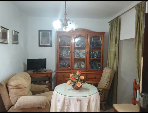 Таунхаус на продажу в  Centro Histórico , Vélez-Malaga photo 2