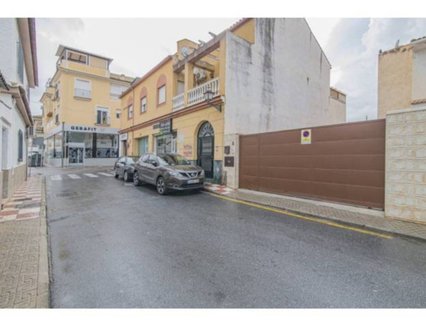 Piso en venta en , Cullar-Vega photo 1
