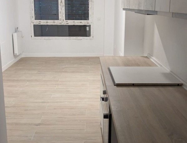 Продажа квартиры в Calle Del Plata s/n, Fuenlabrada photo 1
