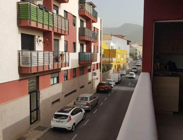 Piso en venta en  Valle San Lorenzo , Arona photo 1