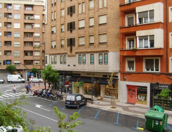 Apartment for sale in  Calle San Antón, Logroño photo 4
