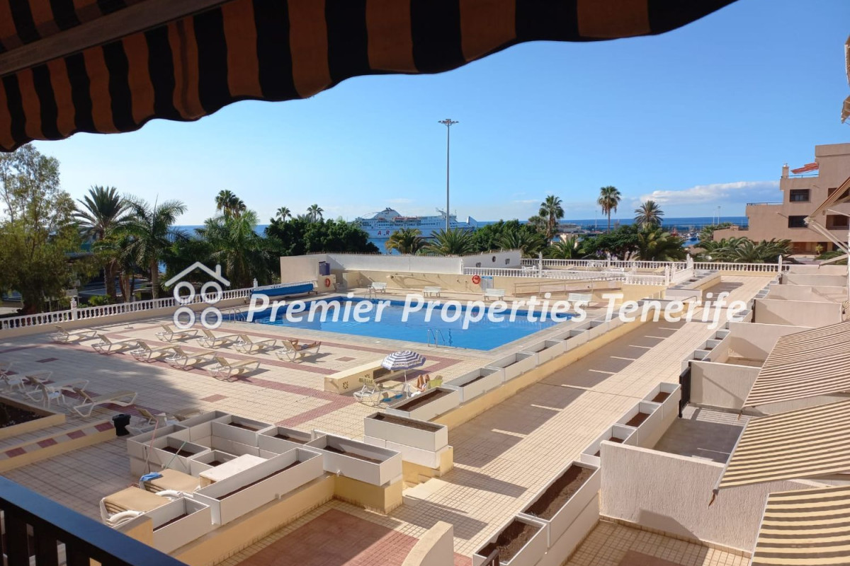 Venta de piso en Calle la Caldera, Arona
photo 2