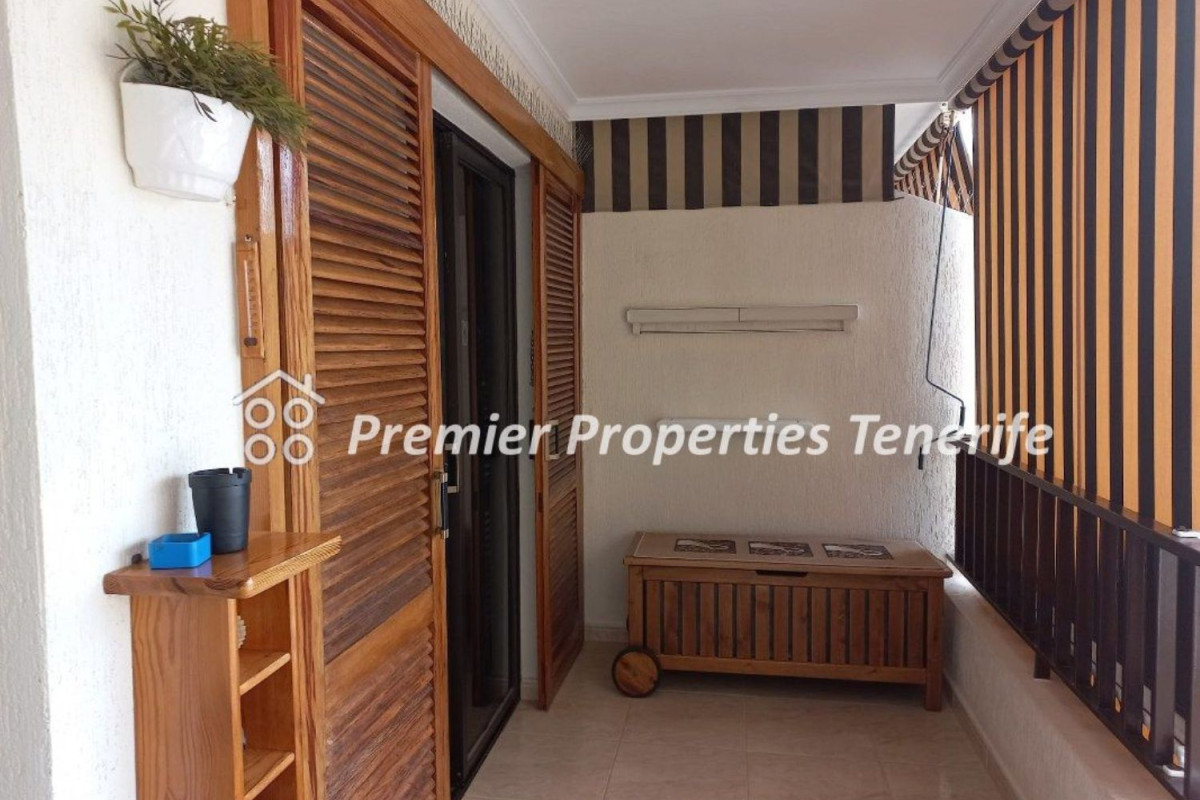Venta de piso en Calle la Caldera, Arona
photo 4