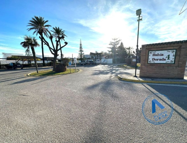 Semi-detached house for sale in Urb. BAHÍA DORADA , Estepona photo 1