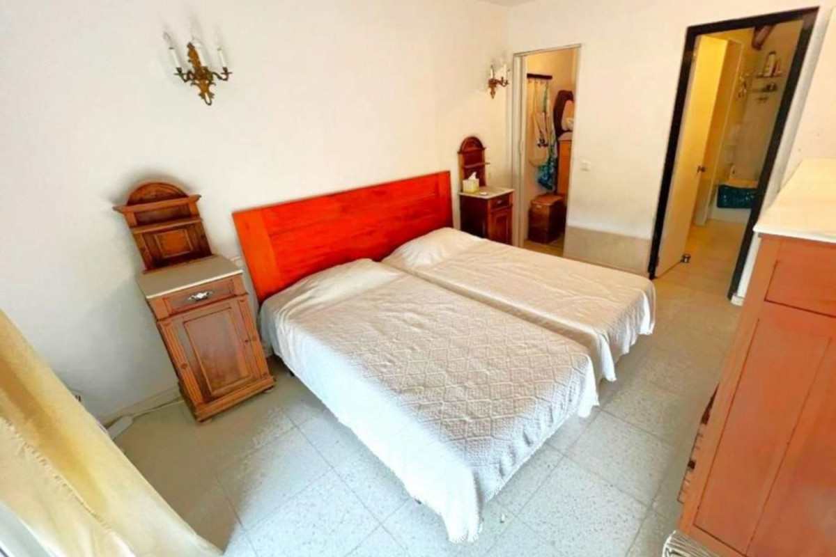 Venta de chalet independiente en Calle Moreno Torroba, Estepona
photo 5