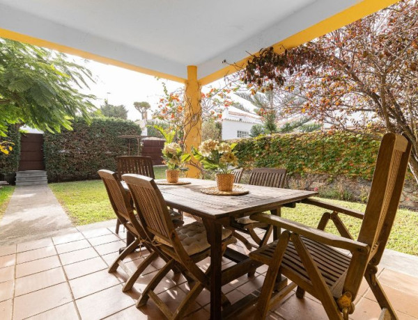 Semi-detached house for sale in , Firgas photo 1