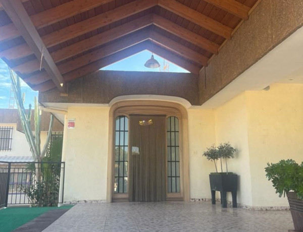 Independent chalet for sale in Sol y Luz, San Vicente del Raspeig photo 1