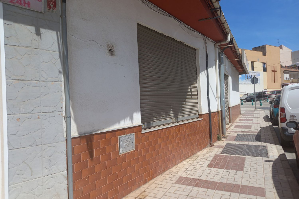 Propiedades en venta y alquiler en España photo 3
