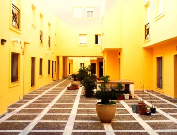 Bajo en venta en  Centro , Jerez de la Frontera photo 2