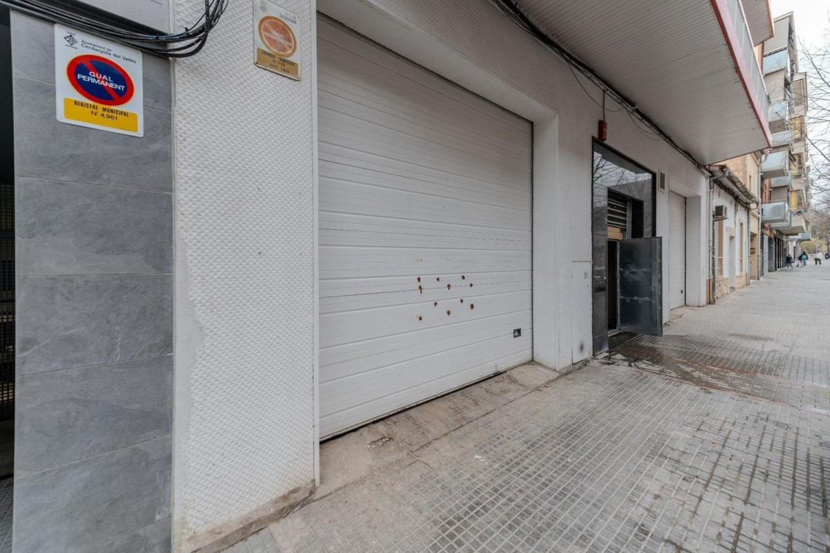 Properties for sale and rent in Spain photo 1