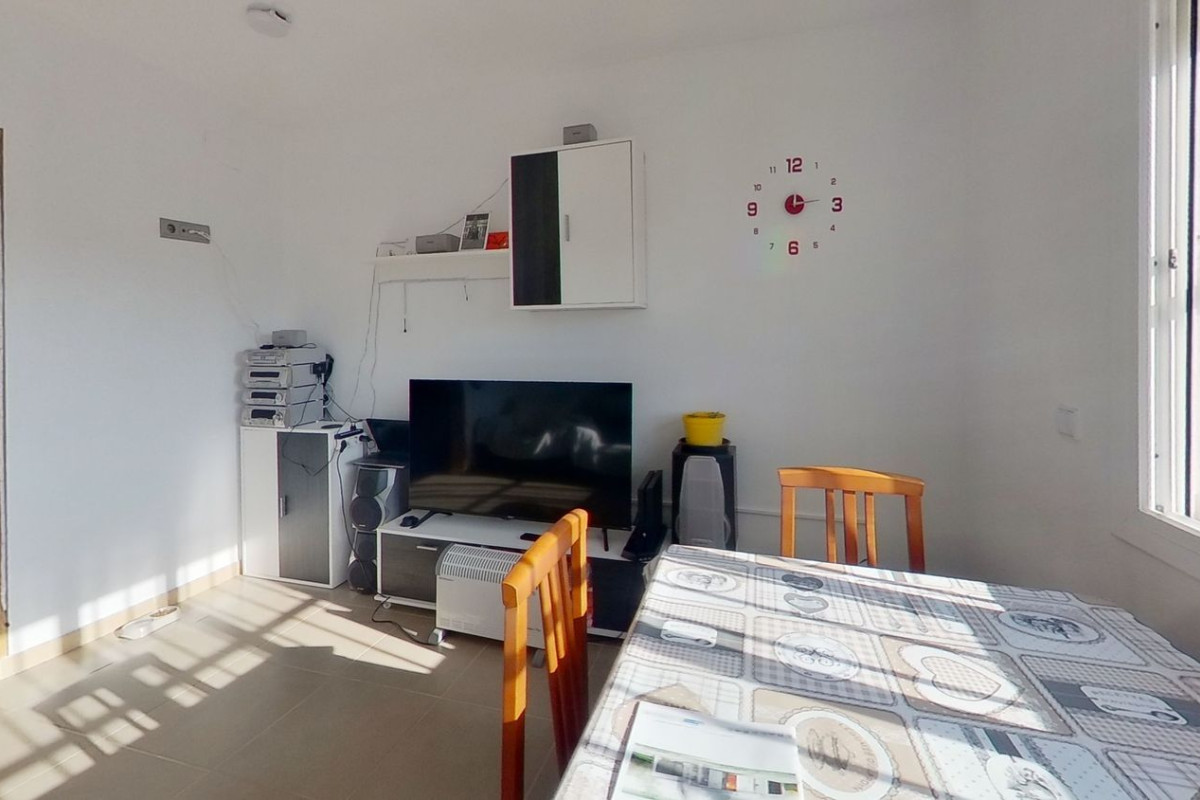 Sale of apartment in Plaça Catalunya, Manresa
photo 1
