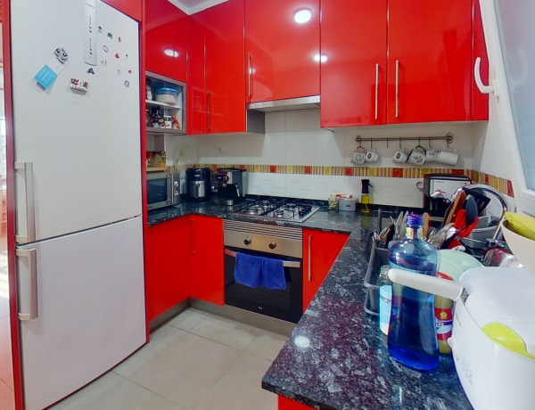 Apartment for sale in  Plaça Catalunya , Manresa photo 4