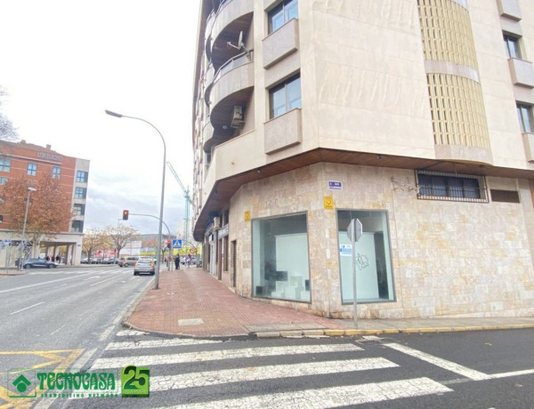 Local en venta en ronda de Granada, 15 photo 1