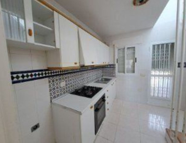 First floor for sale in Urb. Los Alcázares, Los Alcázares thumbnail 1
