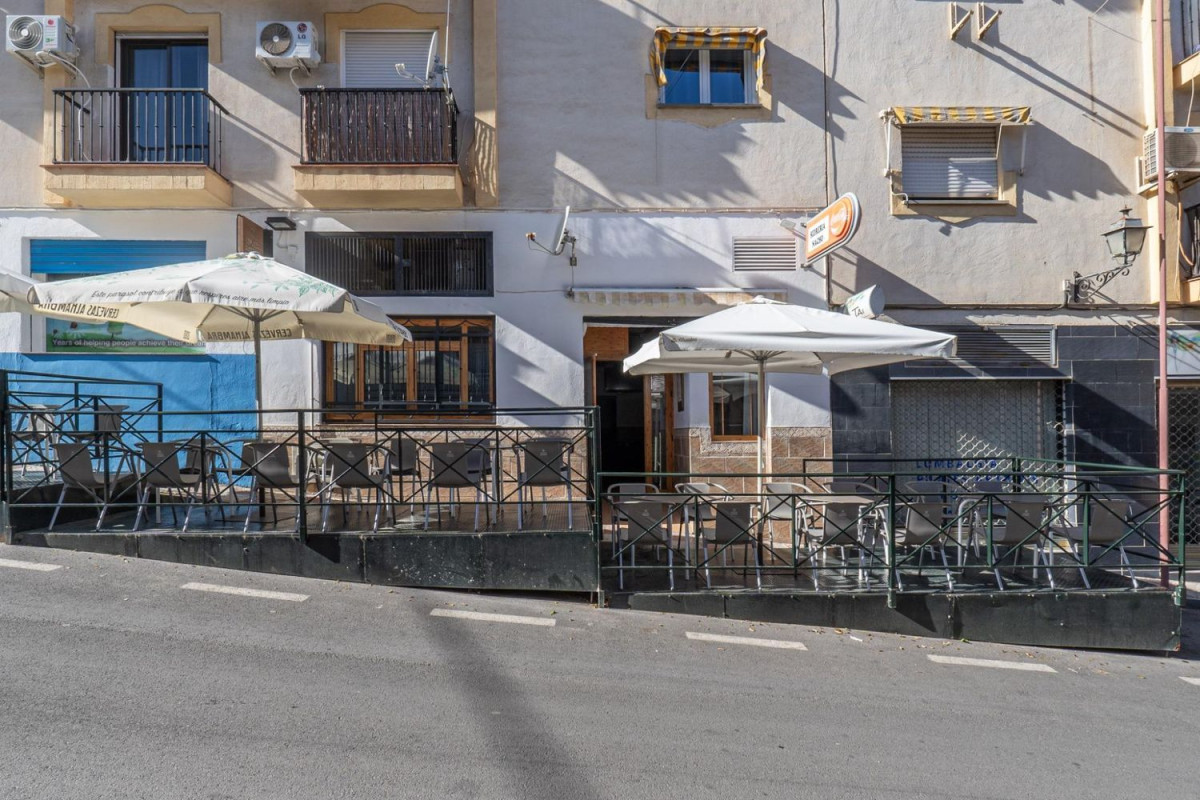 Properties for sale and rent in Spain photo 4