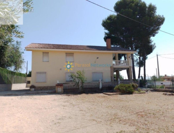 Chalet independiente en venta en  El Pilar - Santa Ana , Ontinyent photo 1