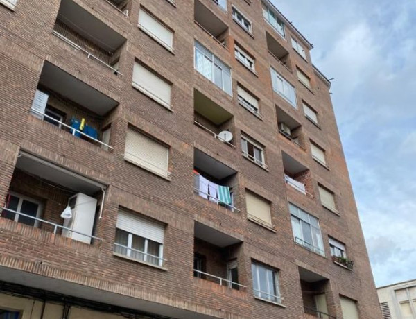 Piso en venta en Calle Quintiliano, Logroño thumbnail 1
